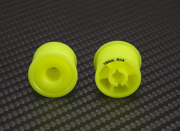 PN Racing Mini-Z 2WD Machine Delrin Cut Yellow Formula 14x19mm Flanged Wheel R14